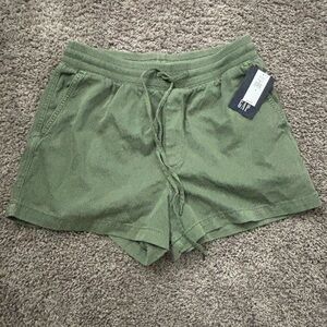 Gap Women’s Medium Shorts